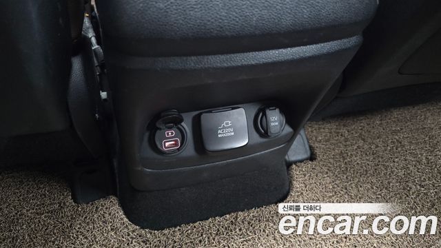 Kia Sorento 2015 — photo 30