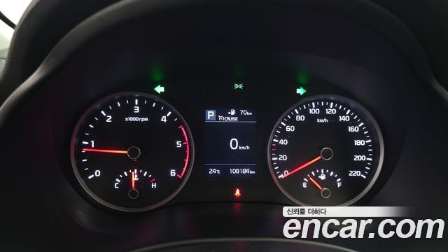 Kia Stonic 2019 — photo 11