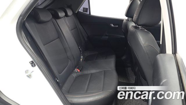 Kia Stonic 2019 — photo 17