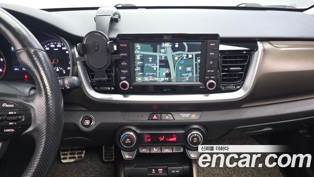 Kia Stonic 2019 — photo 20