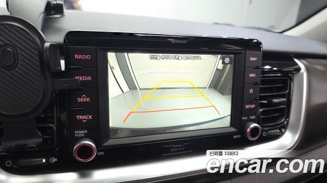 Kia Stonic 2019 — photo 22