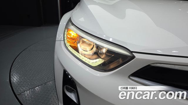 Kia Stonic 2019 — photo 8
