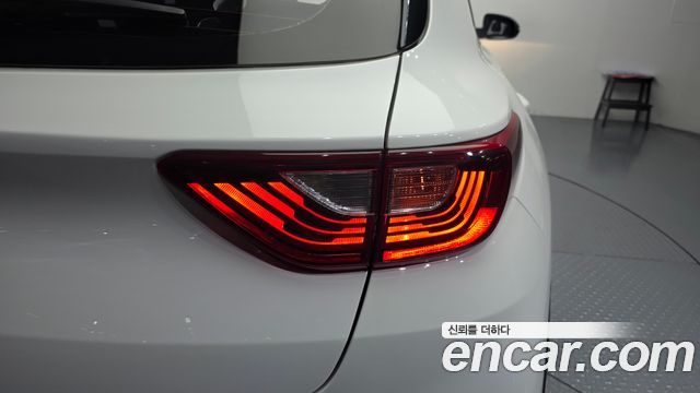 Kia Stonic 2019 — photo 9