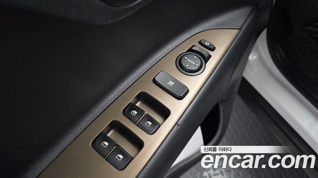 Kia Stonic 2019 — photo 29