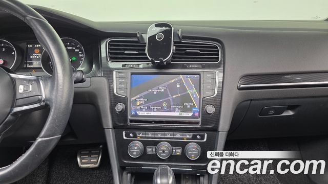 Volkswagen Golf 2016 — photo 14