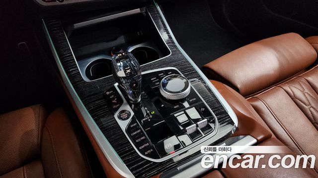 BMW X7 2022 — photo 12