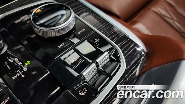 BMW X7 2022 — photo 22