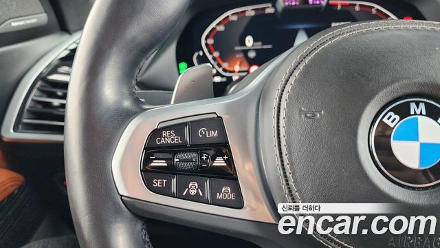 BMW X7 2022 — photo 25