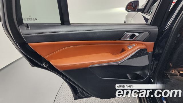 BMW X7 2022 — photo 15