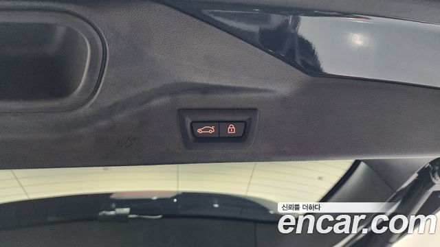 BMW X7 2022 — photo 28