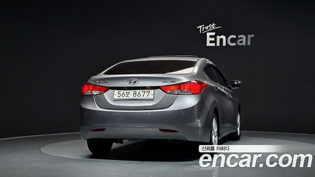 Hyundai AVANTE 2011 — photo 4