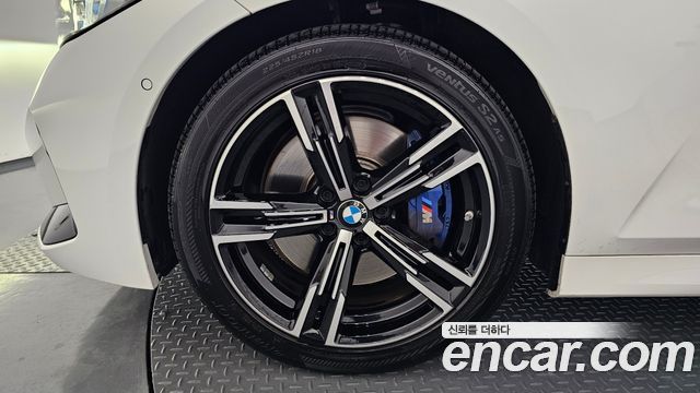 BMW 3-Series 2024 — photo 5