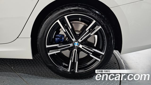 BMW 3-Series 2024 — photo 7
