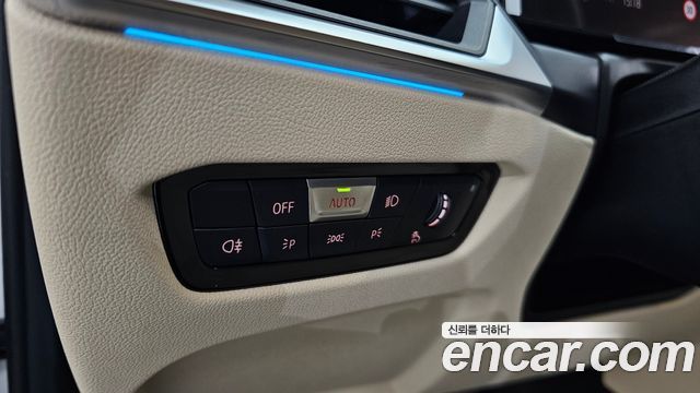 BMW 3-Series 2024 — photo 30