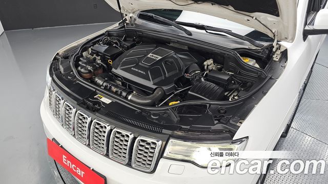 Jeep Cherokee 2018 — photo 6