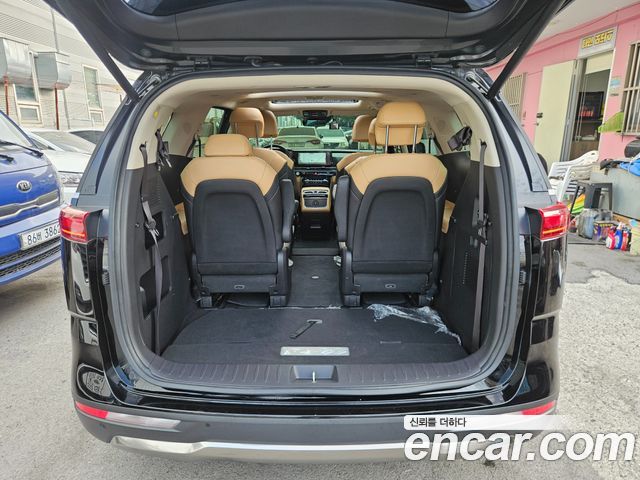 Kia Canival 2022 — photo 20