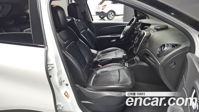 Renault Korea QM3 2018 — photo 13