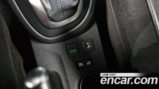 Renault Korea QM3 2018 — photo 23