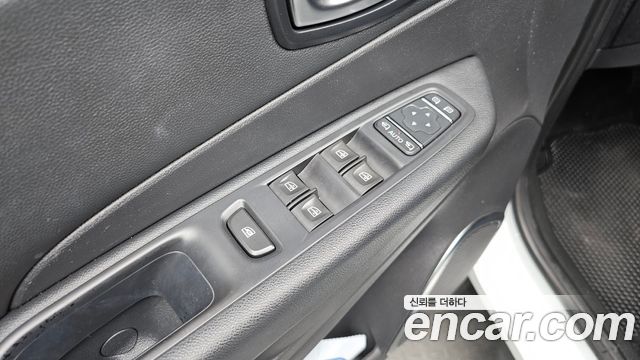 Renault Korea QM3 2018 — photo 27