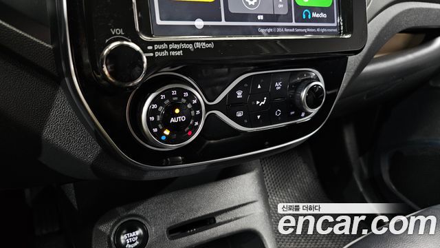 Renault Korea QM3 2018 — photo 28