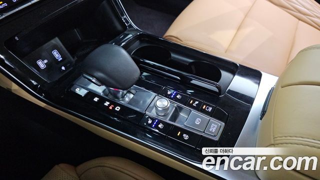 Kia K7 2020 — photo 12