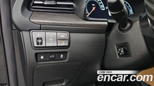 Kia K7 2020 — photo 21
