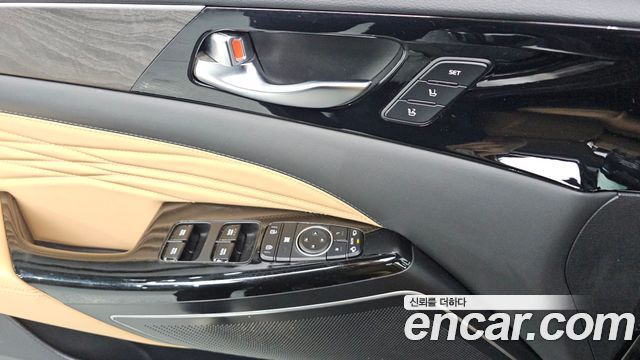 Kia K7 2020 — photo 22