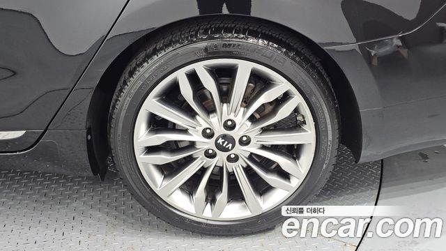 Kia K7 2020 — photo 7