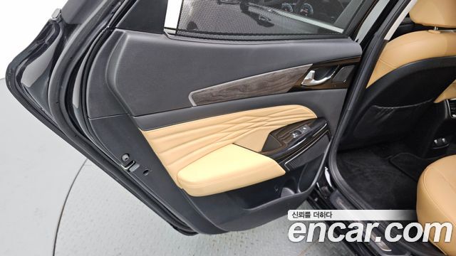 Kia K7 2020 — photo 15