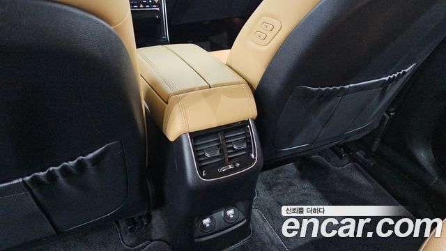 Kia K7 2020 — photo 30