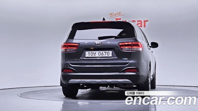 Kia Sorento 2016 — photo 4