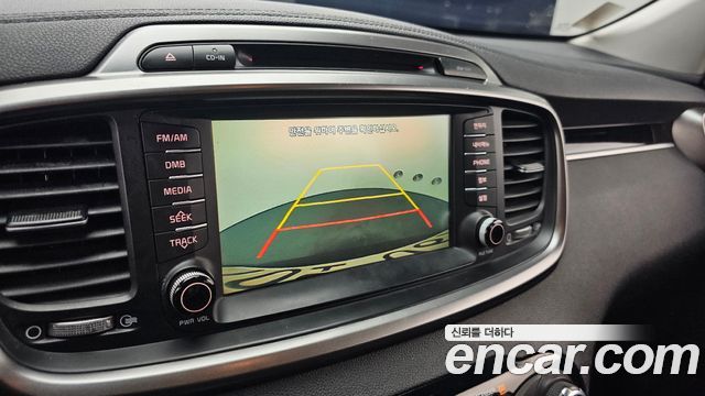 Kia Sorento 2016 — photo 16