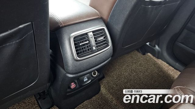 Kia Sorento 2016 — photo 19