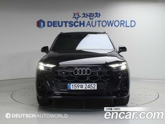 Audi Q7 2025 — photo 3