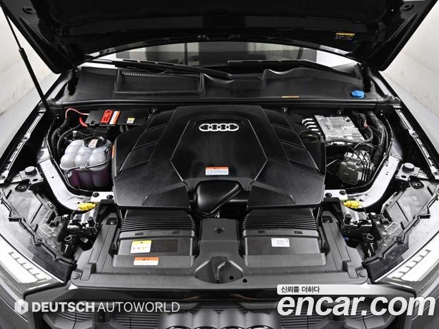 Audi Q7 2025 — photo 6