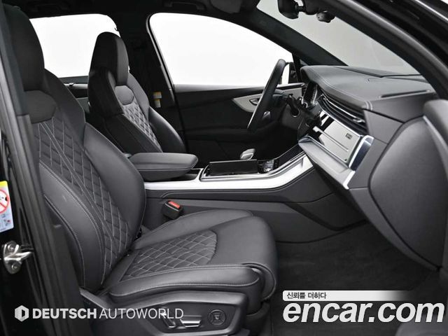 Audi Q7 2025 — photo 10