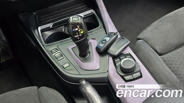 BMW 1-Series 2018 — photo 9