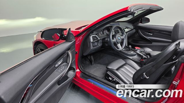 BMW M4 2017 — photo 13