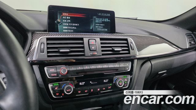 BMW M4 2017 — photo 20