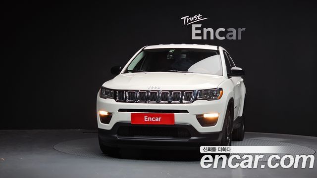 Jeep Compass 2018 — photo 3