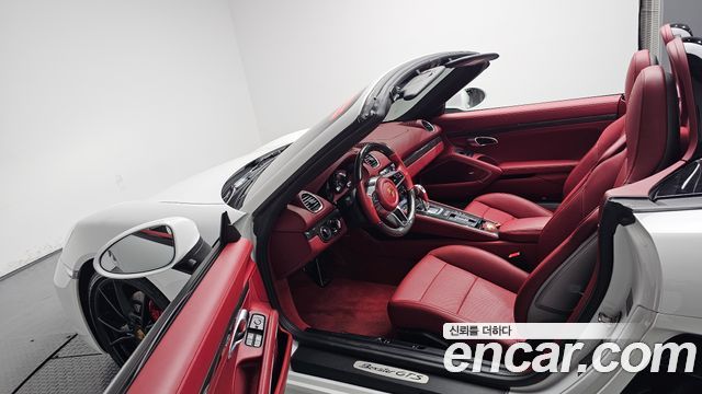 Porsche 718 2019 — photo 13
