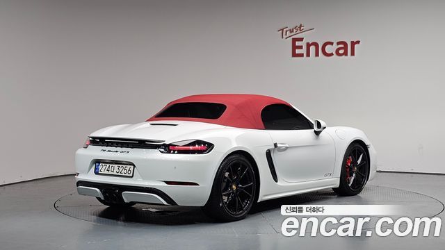 Porsche 718 2019 — photo 32