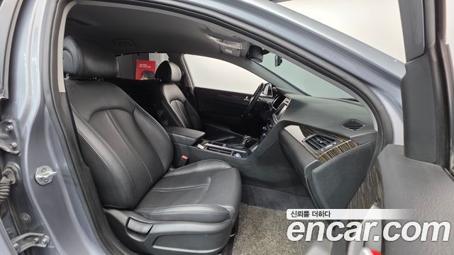 Hyundai Sonata 2016 — photo 10