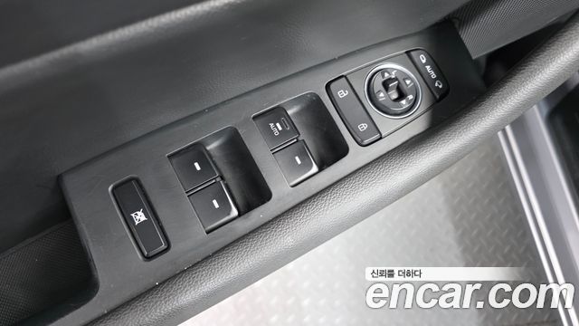 Hyundai Sonata 2016 — photo 12