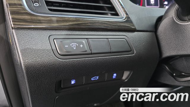 Hyundai Sonata 2016 — photo 13