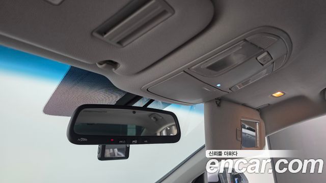 Hyundai Sonata 2016 — photo 17
