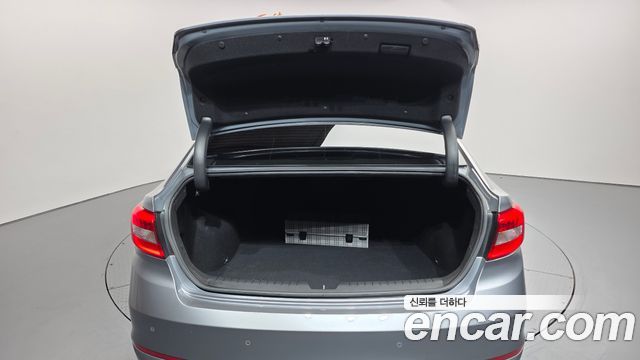 Hyundai Sonata 2016 — photo 20