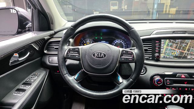 Kia Sorento 2018 — photo 14