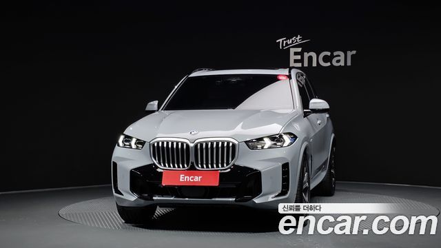 BMW X5 2026 — photo 3