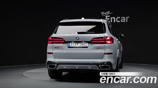 BMW X5 2026 — photo 4